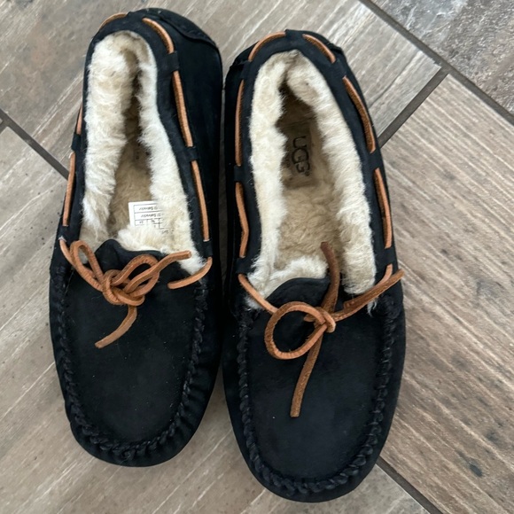 Ugg Dakota Slipper Women’s size 7 - Picture 4 of 10
